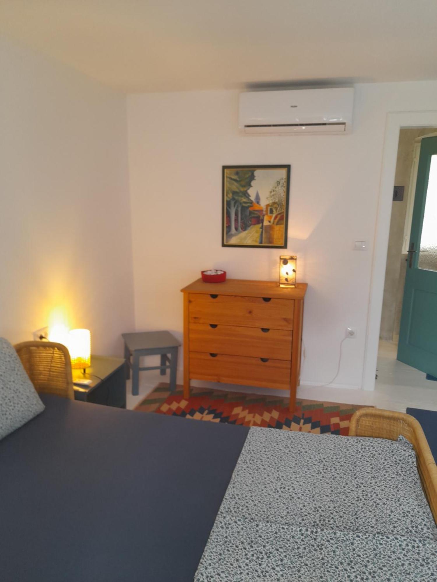 Casa Lin & Casa Blanca Hotel Nerezine Eksteriør billede